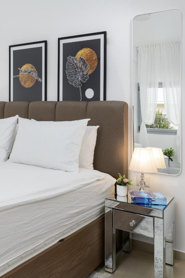 Quiet Hideaway & Terrace Near Beach By Feelhome Tel Aviv-Jaffa Exterior foto